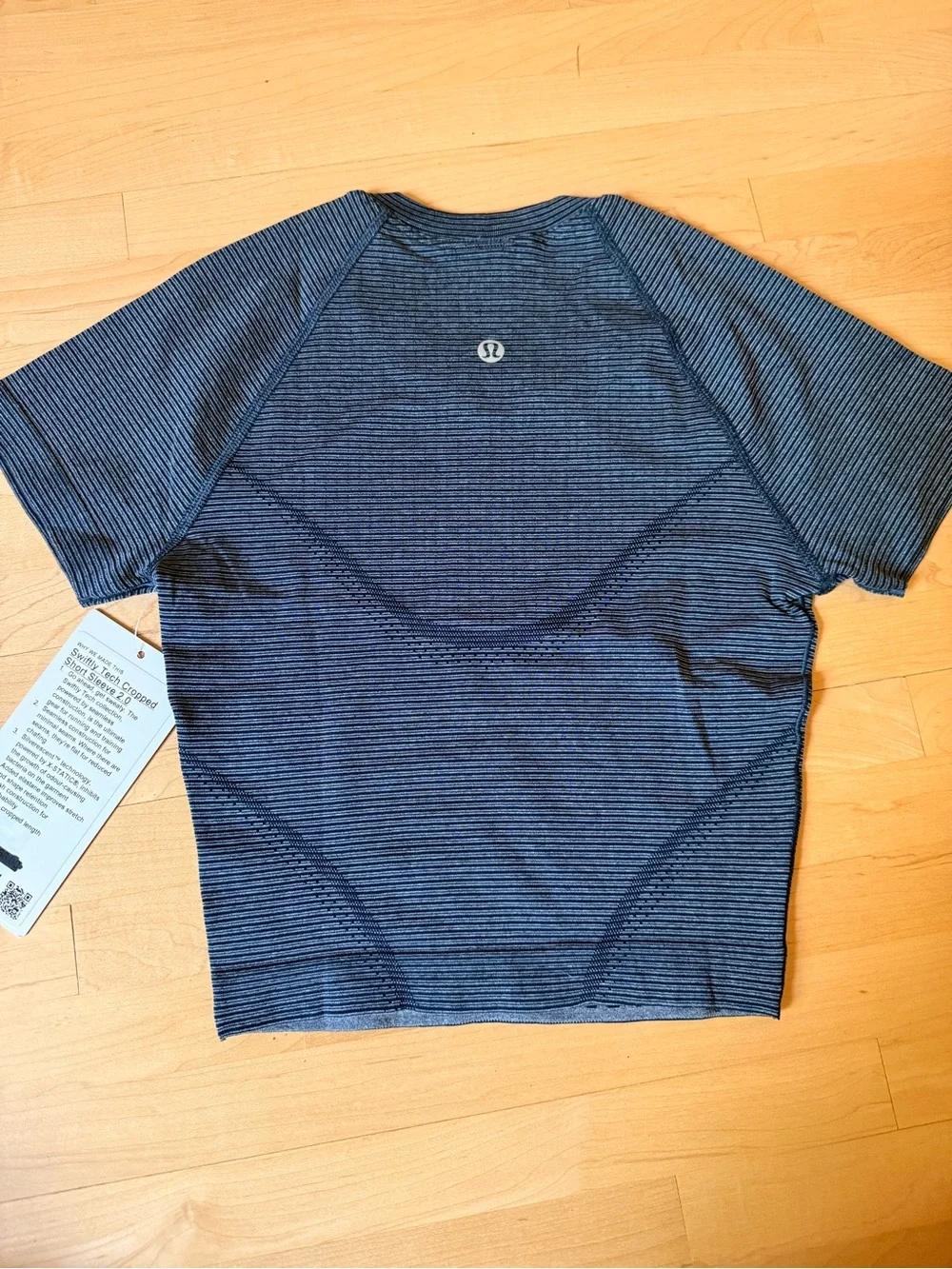 lululemon athletica short sleeve